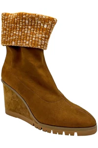 Donald Pliner Women's Stretch Suede Zip Up Wedged Booties Saddle - Picture 1 of 3