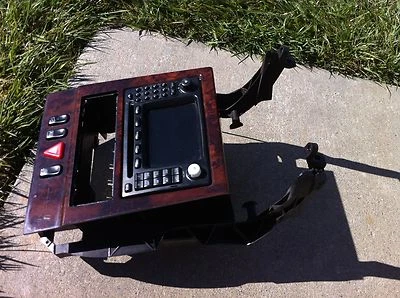 SOPORTE MOLDURA MADERA PANTALLA MANDO NAVEGACIÓN MERCEDES-BENZ W210 E55 AMG E320 E430 Foto 1 de 4