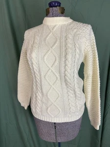 Vintage Sweater Women's Small Chunky Ivory Cable Knit Retro Christmas Outdoors - Picture 1 of 8