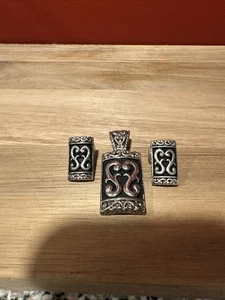 GORGEOUS PENDANT WITH MATCHING EARRINGS - Picture 1 of 5