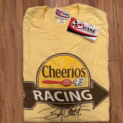 De colección Betty Crocker RACING CHEERIOS #43 BOBBY LABONTE XL Nuevo CONEJO AUTÉNTICO  Foto 1 de 4