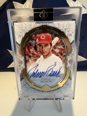 2024 Topps Transcendent Collection - Autographs Johnny Bench #TCA-JBE 3/25 - Image 1 of 2