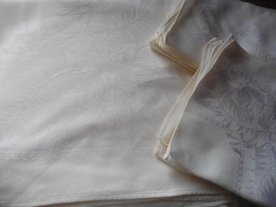 Ancienne nappe 290x140 +12 serviettes 41x41 damasse tergal ecru - Photo 1/4