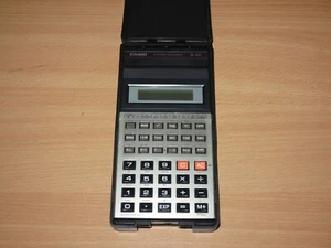 CASIO FX-82C TASCHENRECHNER CALCULATOR mit CASE VINTAGE - Picture 1 of 3