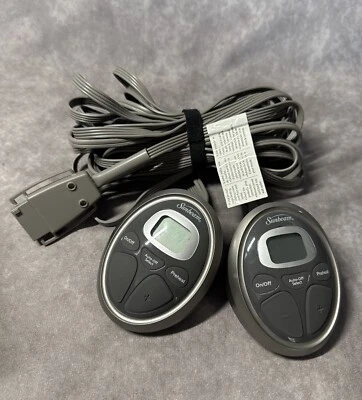 Controlador doble Sunbeam P85KQA de 4 clavijas para manta térmica Queen/King Foto 1 de 4