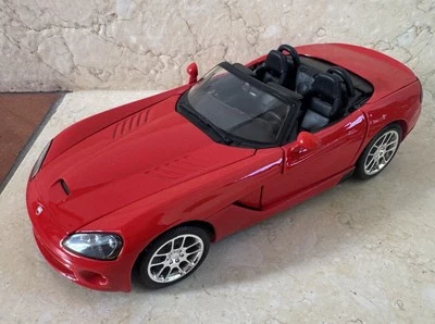 MODELLINO AUTO MAISTO DODGE VIPER SPIDER ROSSO SCALA 1:18 - Immagine 1 di 4
