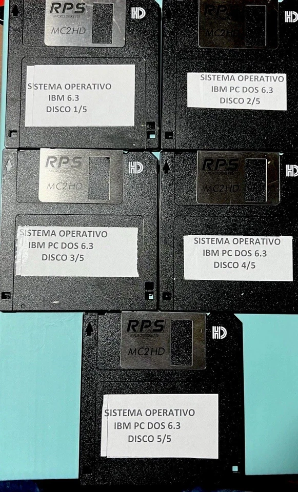 1 COPIAdi Microsoft MS DOS 6.3 IBM 5 dischetti 3.5" Vintage - Immagine 1 di 1