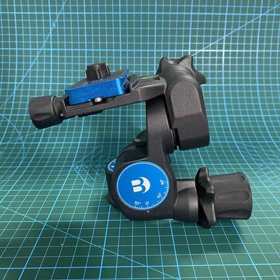 BENRO GD3WH 3-Way Geared Head Tripod Head  Geared Head & PU70 QR Plate for DSLR - Image 1 of 4