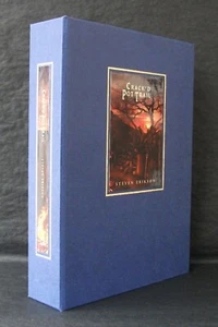 CRACK'D POT TRAIL Steven Erikson SIGNED LIMITED NUMBERED 1st ED Deluxe Traycased - Picture 1 of 5