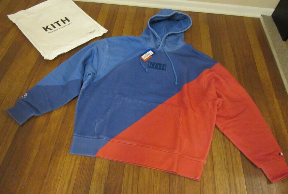 Sudadera con Capucha Kith BMW M Vintage Nelson Talla Grande Sonam KHM033234-5001 Nueva 2024 Foto 1 de 4