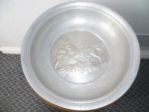 Vintage Hunting Theme Metal Dog Bowl showing a Retriever bringing in a Pheasant - Picture 1 of 7