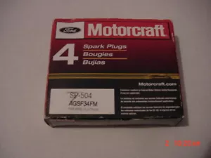 Motorcraft 4 pack SP-504 Finewire Platinum Tip Spark Plug - NEW - Foto 1 di 1