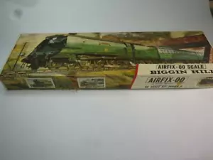 VINTAGE AIRFIX OO SCALE MODEL RAILWAY KIT x 2 Biggin Hill Unmade Red Stripe Box - Picture 1 of 8