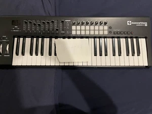 Novation LaunchKey 49 - MIDI Controller w/ USB - Picture 1 of 2