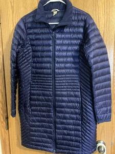 Cappotto donna Duluth Trad blu navy peso medio imbottito taglia L nylon piumino d'anatra isolamento - Foto 1 di 5