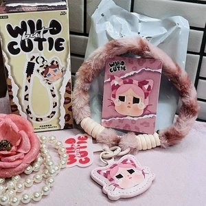 (Authentique) Pop Mart rose WILD BUT CUTIE téléphone breloque sangle peluche (VENDEUR AMÉRICAIN) - Photo 1 sur 7