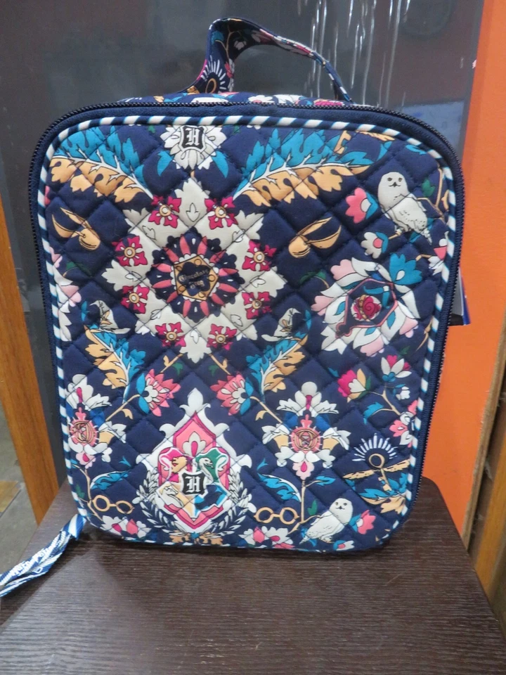 Vera Bradley Harry Potter Home to Hogwarts Lunch Bunch Cooler Last 1