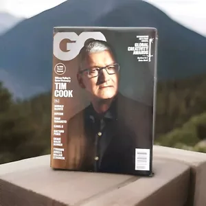 GQ Magazine Tim Cook Donald Glover April/Mai 2023 Neu! - Bild 1 von 2