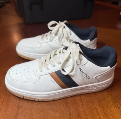 Nautica Boys Sneakers Casual Size 2 White Striped Leather Lace Up   - Image 1 of 4