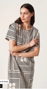 Vestido empapado en lujo - 'MANGA' SS - Negro/Crema Estampado Monograma XL EN MUY BUENA CONDICIÓN - Imagen 1 de 7