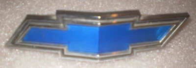 1969 CHEVY CHEVROLET IMPALA BELAIR BISCAYNE GRILL GRAVATA BORBOLETA EMBLEMA ORIGINAL - Imagem 1 de 4