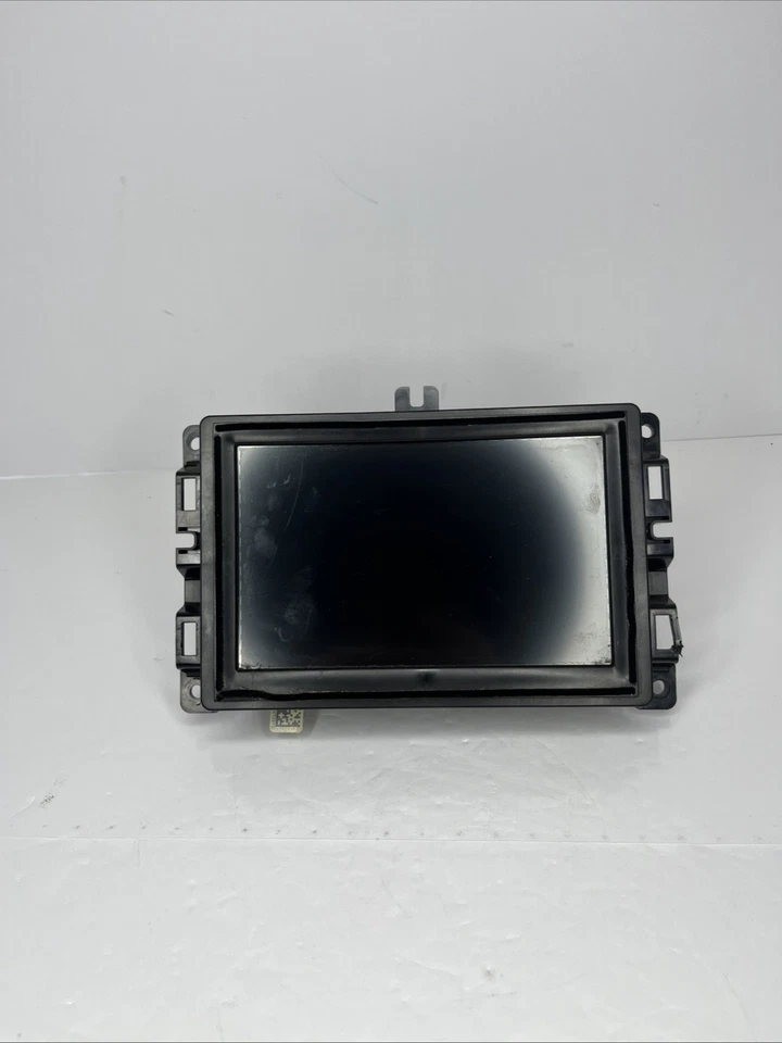 2018-2020 Jeep Renegade 7" Uconnect VP2 Radio Screen FIAT 520 00521491720 OEM - Image 1 of 4