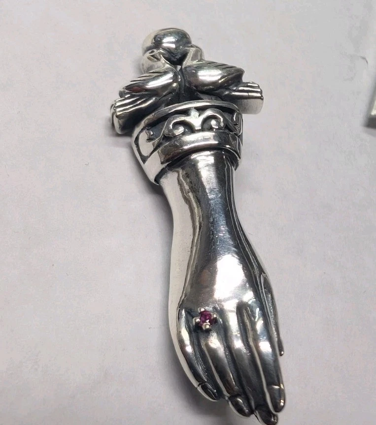 Palomas James Avery retiradas con broche de corazón a mano con rubí extremadamente raro Foto 1 de 4