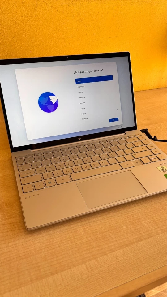 Portatil HP Envy 13 ba-0000ns (Windows 11, Intel I5, 8gb RAM, 512 gb SSD) - Image 1 of 4