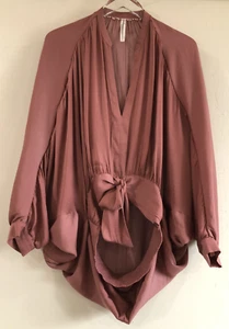 Anthropologie Sz Large Salmon Pink Batwing Sleeve Blouse Satin Polyester Draping - Picture 1 of 12