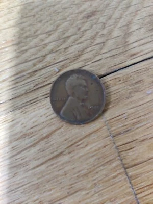 U.S coins old pennies - Image 1 of 2