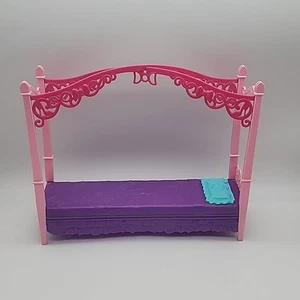 Barbie Glam Bedroom Bed Pink Purple 2012 - Picture 1 of 4