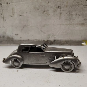 1/32 SCALE 1937 CORD 812 PEWTER COLLECTOR DIECAST CAR-RARE - Picture 1 of 5