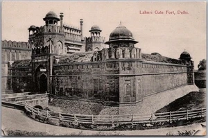 Postal vintage de DELHI, INDIA de la década de 1910 "Lahori Gate, Fort" vista al edificio / SIN USAR - Imagen 1 de 2