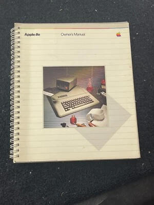 Apple IIe Owners Manual - Image 1 of 4