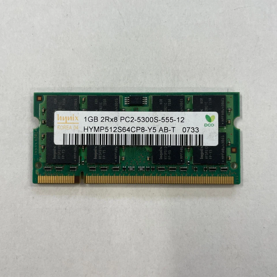 Hynix 1GB DDR2 RAM PC2-5300 667MHz non-ECC Unbuffered SODIMM HYMP512S64CP8-Y5 - Image 1 of 3