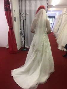 New Mori Lee Ivory Wedding Dress UK Size 14 - Picture 1 of 2