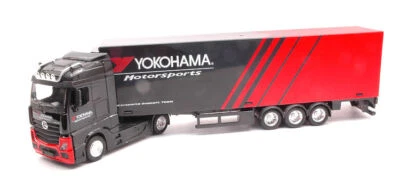 MODELLINO CAMION STATICO BURAGO MERCEDES ACTROS GIGASPACE YOKOHAMA SCALA 1/43 - Immagine 1 di 4