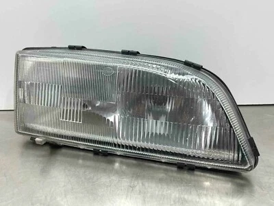 2000 Volvo V70 OEM Right Hand Passengers Side Halogen Headlight Assembly 9483278 - Изображение 1 из 4