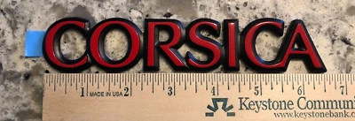 Emblema Chevrolet Córcega NOS / $5 envío combinado máximo Foto 1 de 2