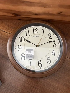 Seiko Wall Clock Wood Frame Round 13 Inch Analog Quiet Sweep Second Hand Classic - Picture 1 of 4