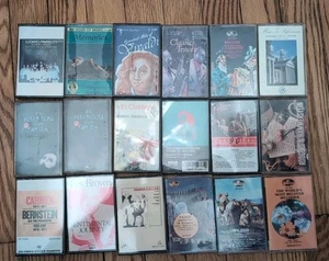 CLASSICAL 18 CASSETTE LOT Phantom Of The Opera Pavarotti Vivaldi La Boheme - Picture 1 of 2