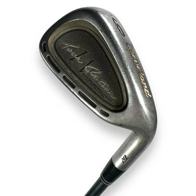 Cleveland Tour Action TA7 9 Iron Women's W-Flex Graphite Shaft Golf Club RH - Image 1 of 4