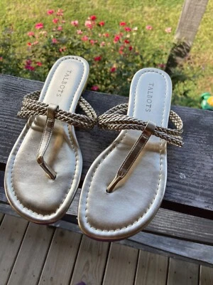 Ladies Talbots Gold Sandals Size 6M Womens Beach Cruise Summer  trendy flip flop Foto 1 de 4