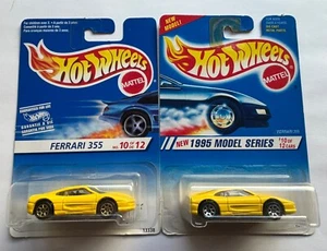 2 Stück 1995 Hot Wheels #350 10/12 Ferrari 355 7 Speichen Räder Gold und Chrom - Bild 1 von 6