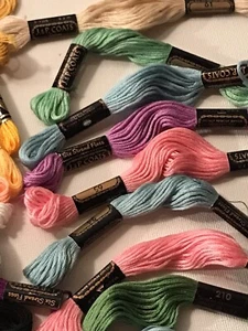 Vintage Lot 46 Skeins Embroidery Floss Thread Various Colors Brands J&P Coats - Picture 1 of 6