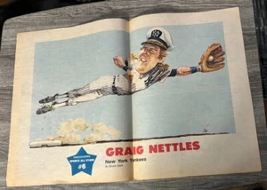 Vintage 1982 NY DAILY NEWS CENTERFOLD POSTER Graig Nettles NY YANKEES - Picture 1 of 1