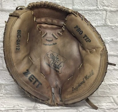 "Guante de béisbol ZETT BIC-2412 33"" DERECHO, cuero" Foto 1 de 4