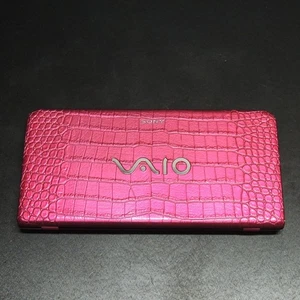 Sony VAIO VPCP11AKJ Pink Crocodile – SSD – Boot OK – Rare Model – No AC Adapter - Picture 1 of 8