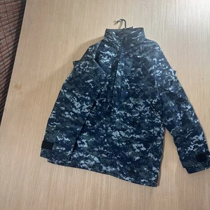U.S. Navy Uniform. NWU Parka Medium Long Gore-Tex. Authentic USN Uniform - Picture 1 of 15