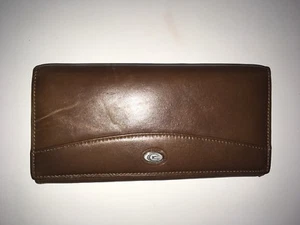 Qian Xi Lu Geldbörse braun mehrere Kartenfächer Preloved - Bild 1 von 5